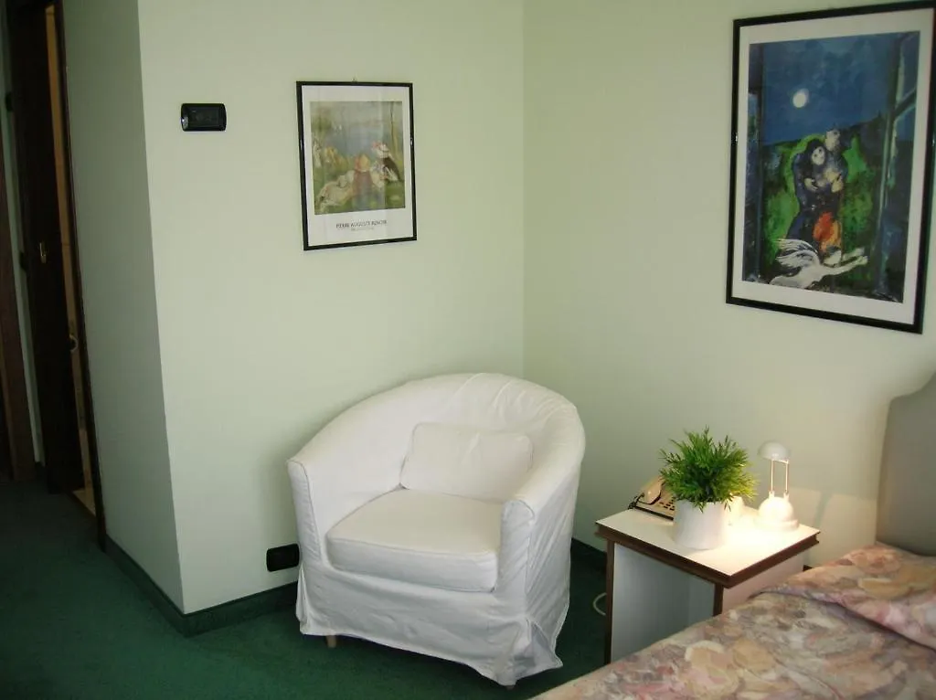 Hotel Molise 2 Milaan
