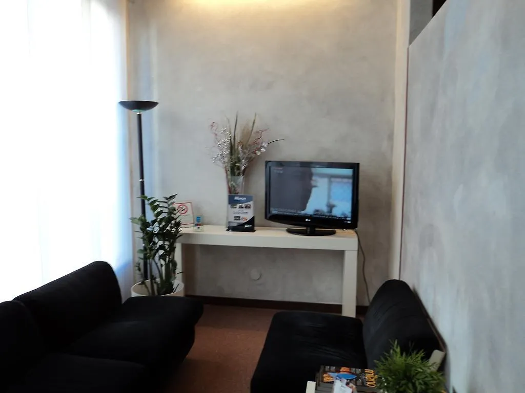 Hotel Molise 2 Milaan