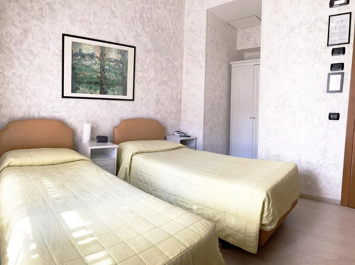 Hotel Molise 2 Milan